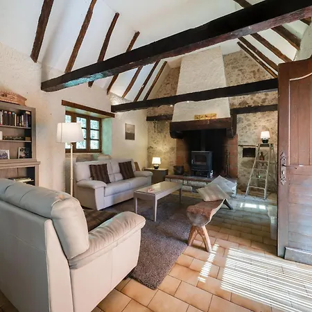 بيت للعطل Mill In With Pool And Outdoor Kitchen, Cleaning Included *